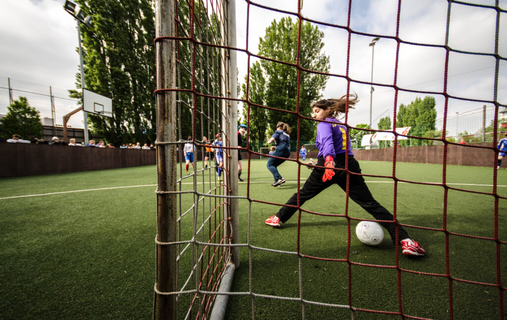 Sign-up for women's blind football camp and tournament